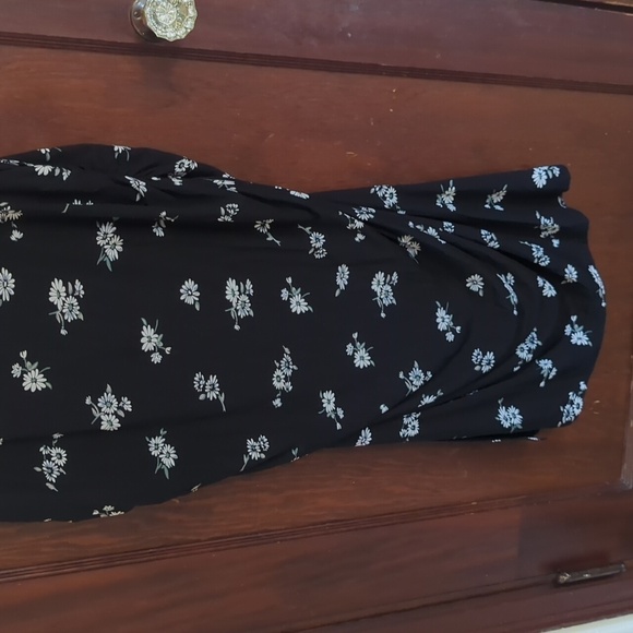 Small Show Maternity Black with Daisy Print Short Sleeve Cinch Middle Dress XL - Picture 3 of 6